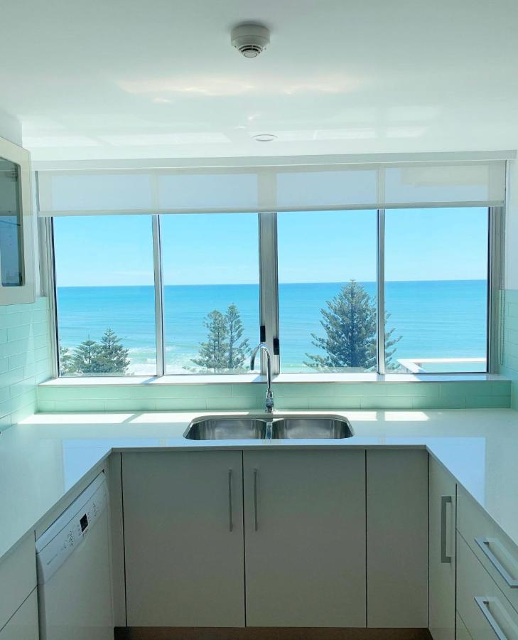Pacific Regis Beachfront Holiday Apartments Gold Coast Exterior foto