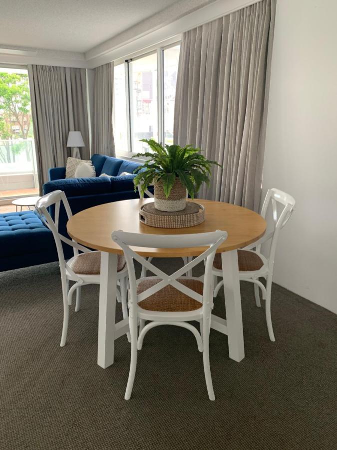 Pacific Regis Beachfront Holiday Apartments Gold Coast Exterior foto