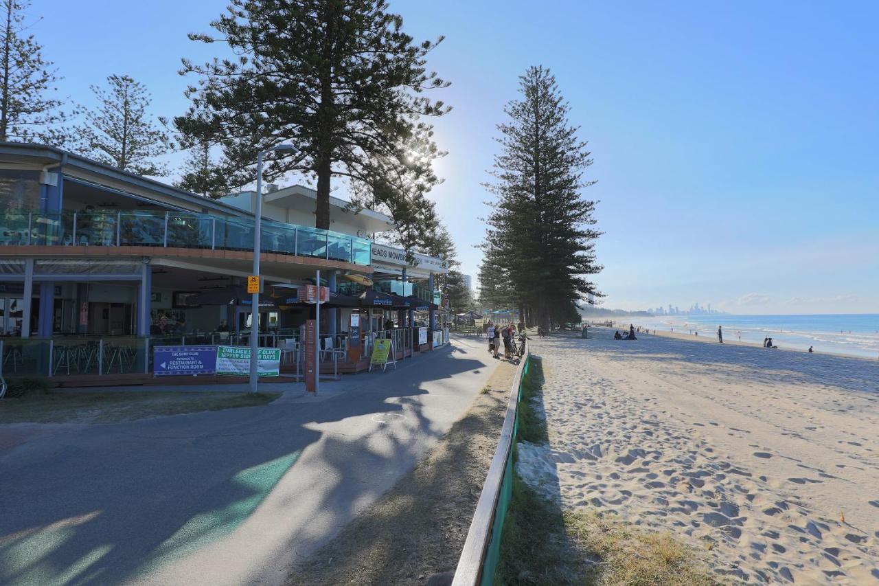 Pacific Regis Beachfront Holiday Apartments Gold Coast Exterior foto